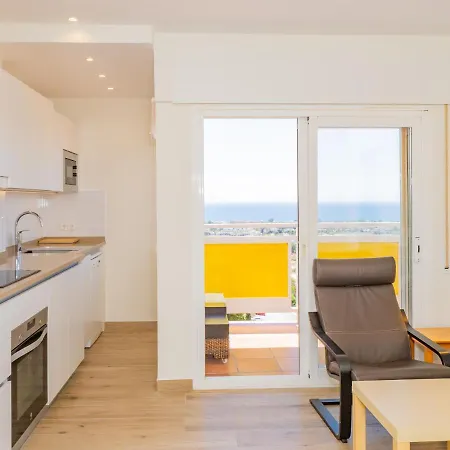 Apartment Cubo's Torre Andalucia