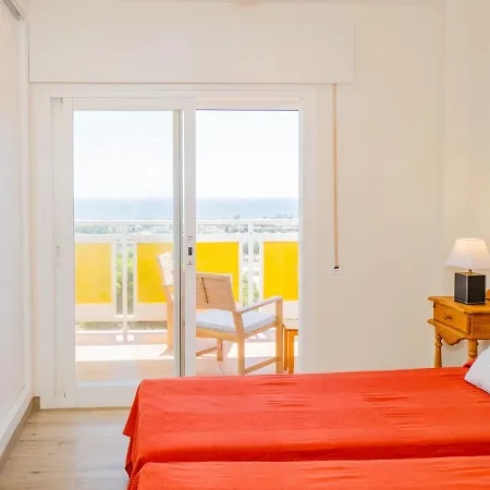 Apartment Cubo's Torre Andalucia